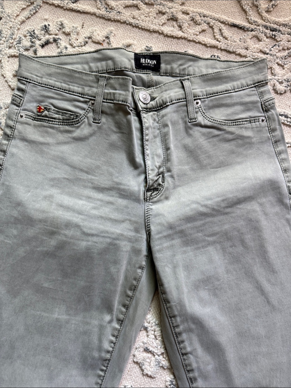 Hudson Jeans Slim Skinny in Light sage